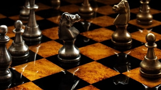 Начался международный шахматный турнир «Петербургское лето»